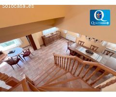 Villa Independiente en Venta en Tibi, Alicante