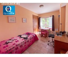 Villa Independiente en Venta en Tibi, Alicante