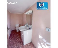 Villa Independiente en Venta en Tibi, Alicante