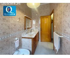 Villa en Venta en Elche/Elx, Alicante