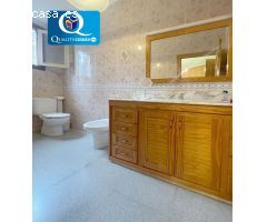 Villa en Venta en Elche/Elx, Alicante