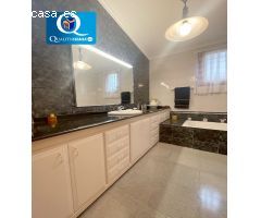 Villa en Venta en Elche/Elx, Alicante