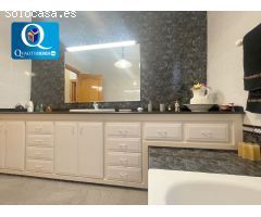 Villa en Venta en Elche/Elx, Alicante