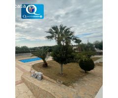 Villa en Venta en Elche/Elx, Alicante