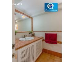 Villa en Venta en Sant Joan d`Alacant, Alicante