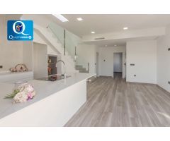 Adosado en Venta en Mutxamel, Alicante