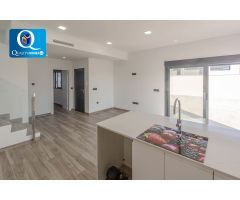 Adosado en Venta en Mutxamel, Alicante