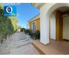 Villa Independiente en Venta en Mutxamel, Alicante
