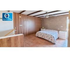 Chalet en Venta en Mutxamel, Alicante