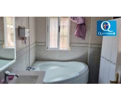 Chalet en Venta en Mutxamel, Alicante