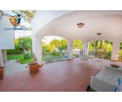 Villa en Venta en Sant Joan d`Alacant, Alicante