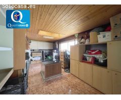 Adosado en Venta en Busot, Alicante