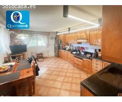 Chalet en Venta en Sant Joan d`Alacant, Alicante