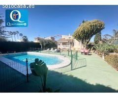Villa en Venta en Sant Joan d`Alacant, Alicante