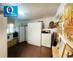 Villa en Venta en Sant Joan d`Alacant, Alicante
