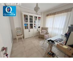 Chalet en Venta en Sant Joan d`Alacant, Alicante