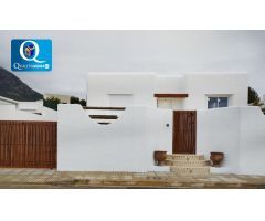 Chalet en Venta en Polope, Alicante