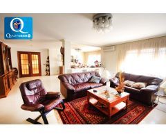Chalet en Venta en Elche/Elx, Alicante