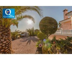 Chalet en Venta en Mutxamel, Alicante
