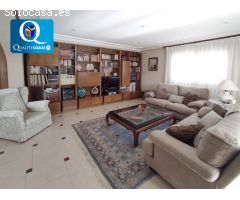 Chalet en Venta en Mutxamel, Alicante
