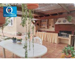 Chalet en Venta en Mutxamel, Alicante