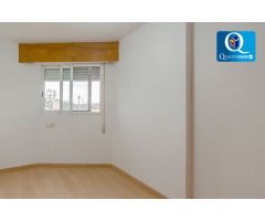 Chalet en Venta en Sant Joan d`Alacant, Alicante