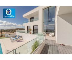 Villa en Venta en Finestrat, Alicante