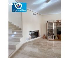 Adosado en Venta en Mutxamel, Alicante