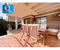 Chalet Pareado en Venta en Mutxamel, Alicante