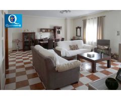 Unifamiliar en Venta en Castrillón, Granada