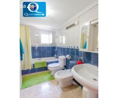 Chalet en Venta en Santa Pola, Alicante