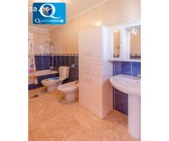 Chalet en Venta en Santa Pola, Alicante