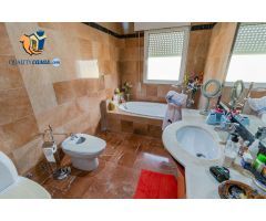 Chalet en Venta en Mutxamel, Alicante