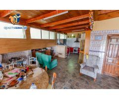 Chalet en Venta en Mutxamel, Alicante