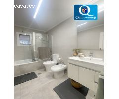 Villa en Venta en Santa Pola, Alicante