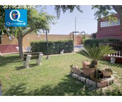 Casa en Venta en Los Dolores, Alicante