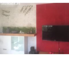 SE VENDE ESTUPENDO PISO EN LA ZONA DE LA ERMITA