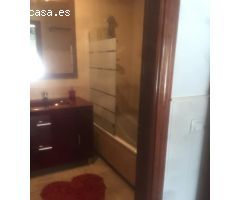 SE VENDE ESTUPENDO PISO EN LA ZONA DE LA ERMITA