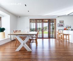 EXCLUSIVA VIVIENDA CON ACABADOS DE LUJO, PERFECTAMENTE INTEGRADA EN LA NATURALEZA