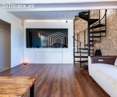 EXCLUSIVA VIVIENDA CON ACABADOS DE LUJO, PERFECTAMENTE INTEGRADA EN LA NATURALEZA