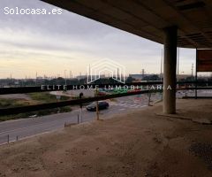 EDIFICIO EN FASE DE ESTRUCTURA EN ZONA COMERCIAL EN EXPANSIÓN