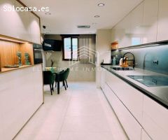 EXCLUSIVO PISO CÉNTRICO CON GARAJE  E  INTERIORISMO DE DISEÑO