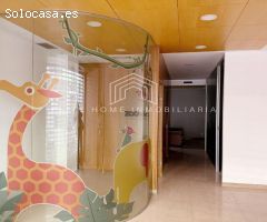 LOCAL COMERCIAL REFORMADO Y  ADECUADO PARA CONSULTA MEDICA EN CALLE SAN VICENTE