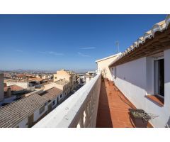 Espectacular ático en La Zubia, con amplia terraza y vistas panorámicas 360º
