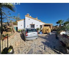 Chalet en Venta en Guaro, Málaga