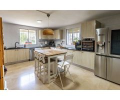 Chalet en Venta en Alhaurín de la Torre, Málaga