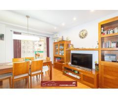 Encantardor apartamento con gran terraza