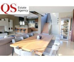Villa en urbanización Cala Canyelles, Lloret de Mar
