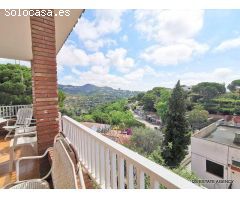 Casa con licencia turística en urbanización Cala Canyelles, Lloret de Mar