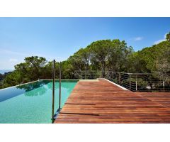 Villa con vistas al mar en Cala Canyelles, Lloret de Mar